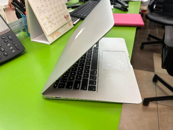 二手 苹果电脑 Macbook Air i5 双核 SSD1