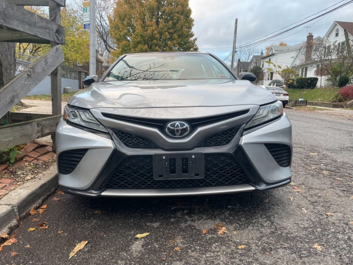 2019 Toyota Camry XSE,全景天窗，皮椅，