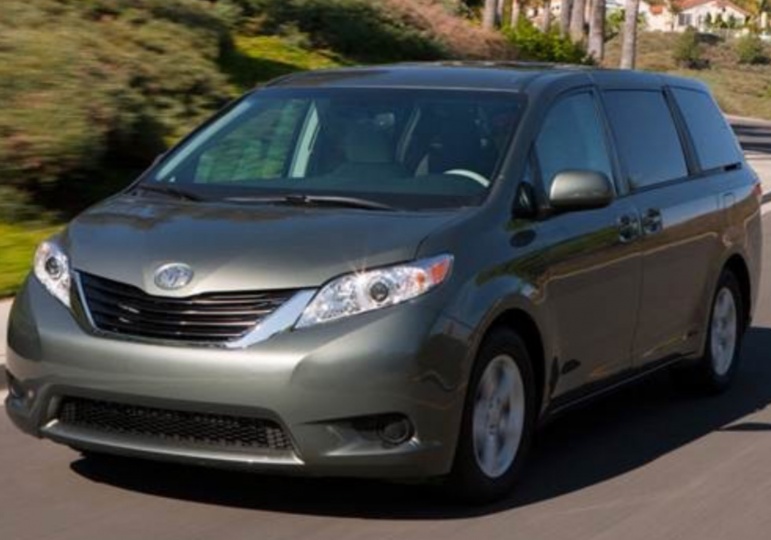 2012 Toyota Sienna XLE 丰田七座 售价