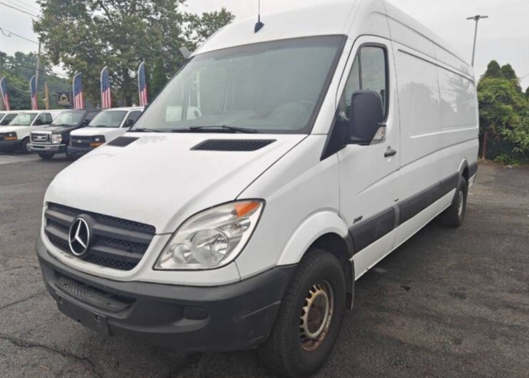 2013 Mercedes-Benz Sprinter 25